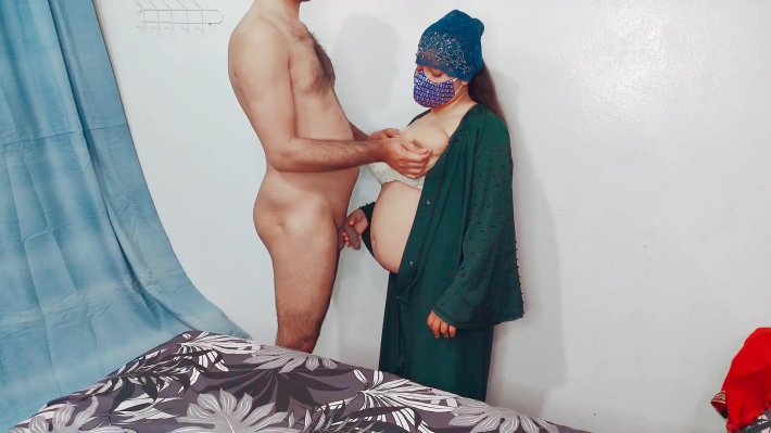 Беременная мусульманка