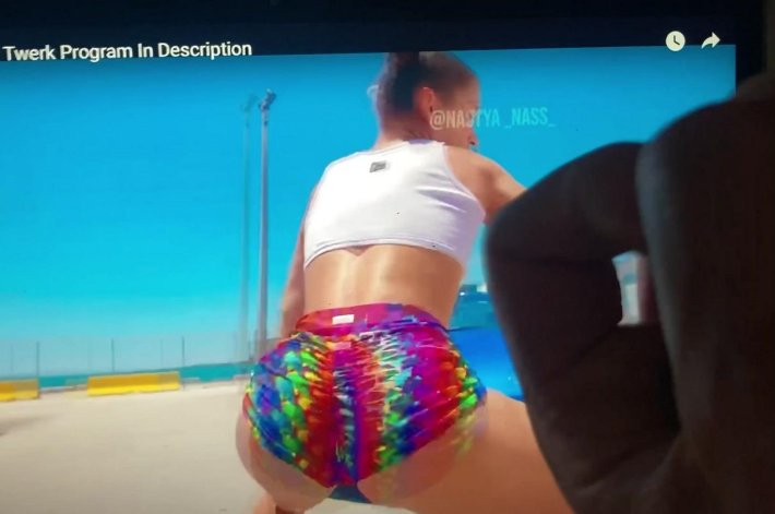 Nastya nass twerk