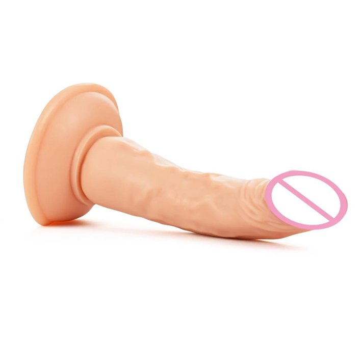 Большой реалистичный фаллоимитатор