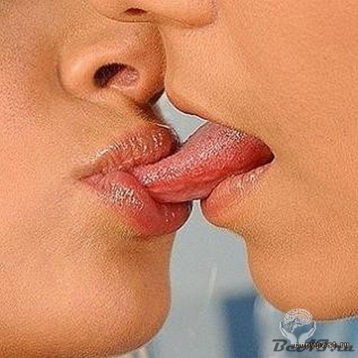 Поцелуй с язычком
