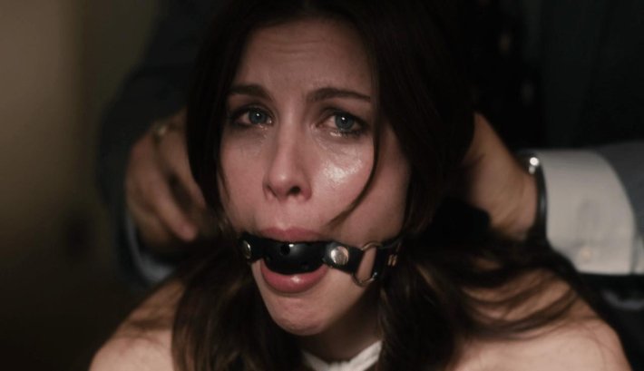 Лив тайлер gagged