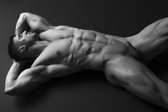 Дмитрий аверьянов модель nude
