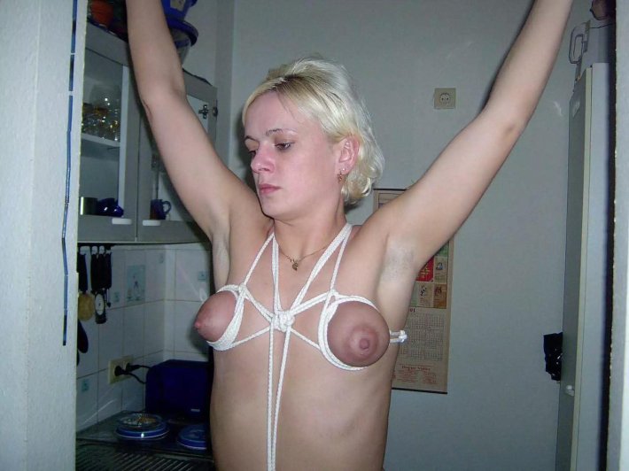 Связанные груди бдсм частное