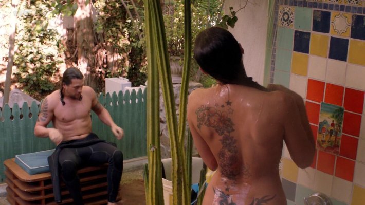 Christina ochoa - sex scene animal kingdom