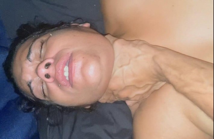 Фетиш шея горло голову назад