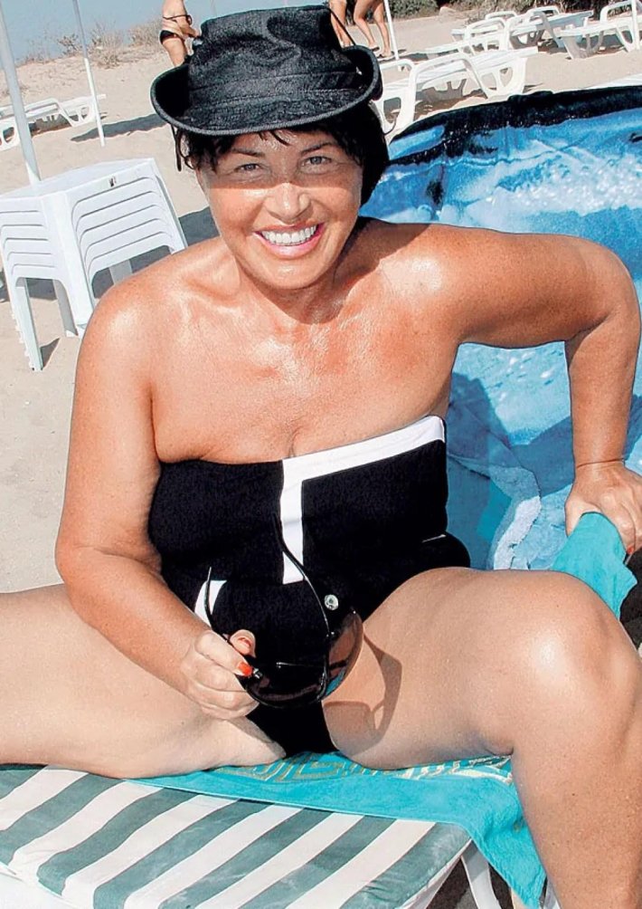 Надежда бабкина в купальнике