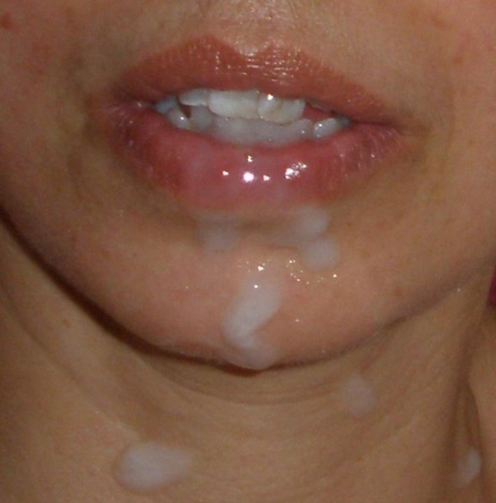 Конча на губах