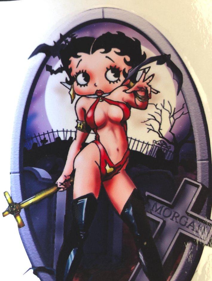 Vampirella ella