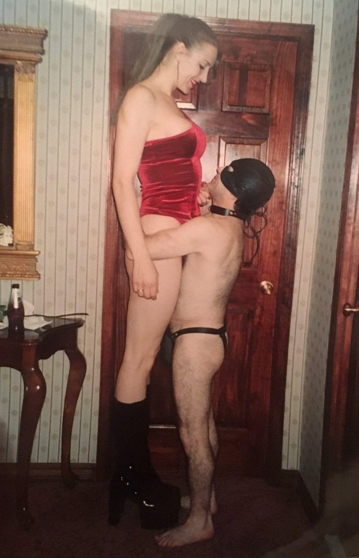 Высокие девушки Фемдом