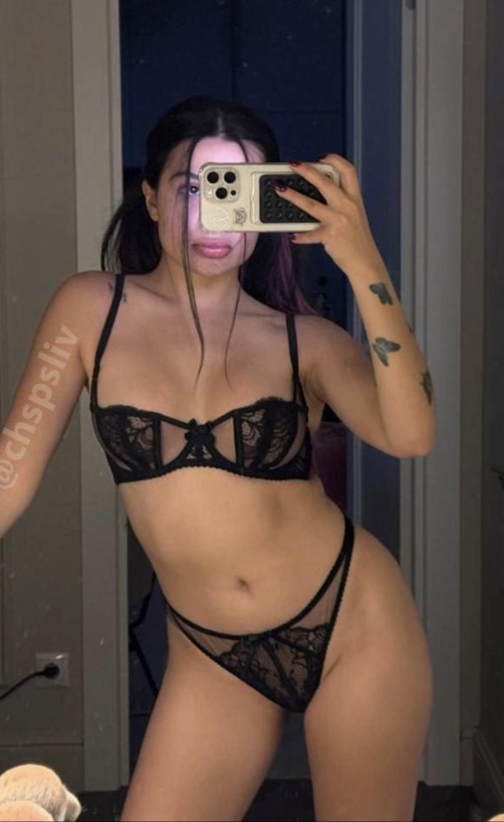 Амина тендерлибае голая