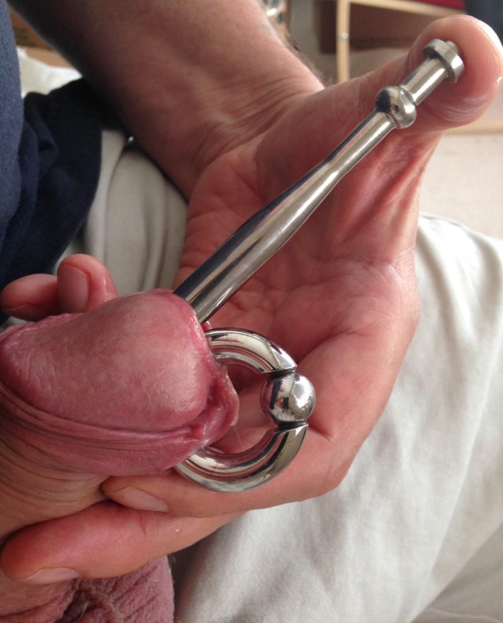 Пирсинг принц Альберт хуй