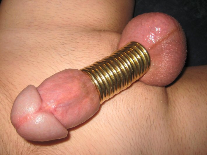 Металлические шарики в хуе