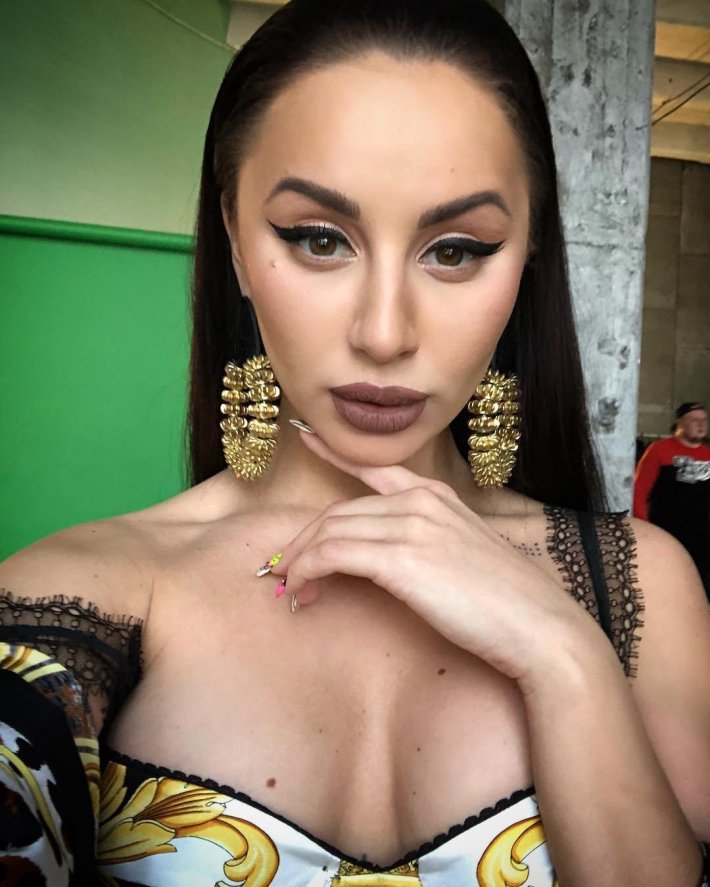 Анна Асти 2022