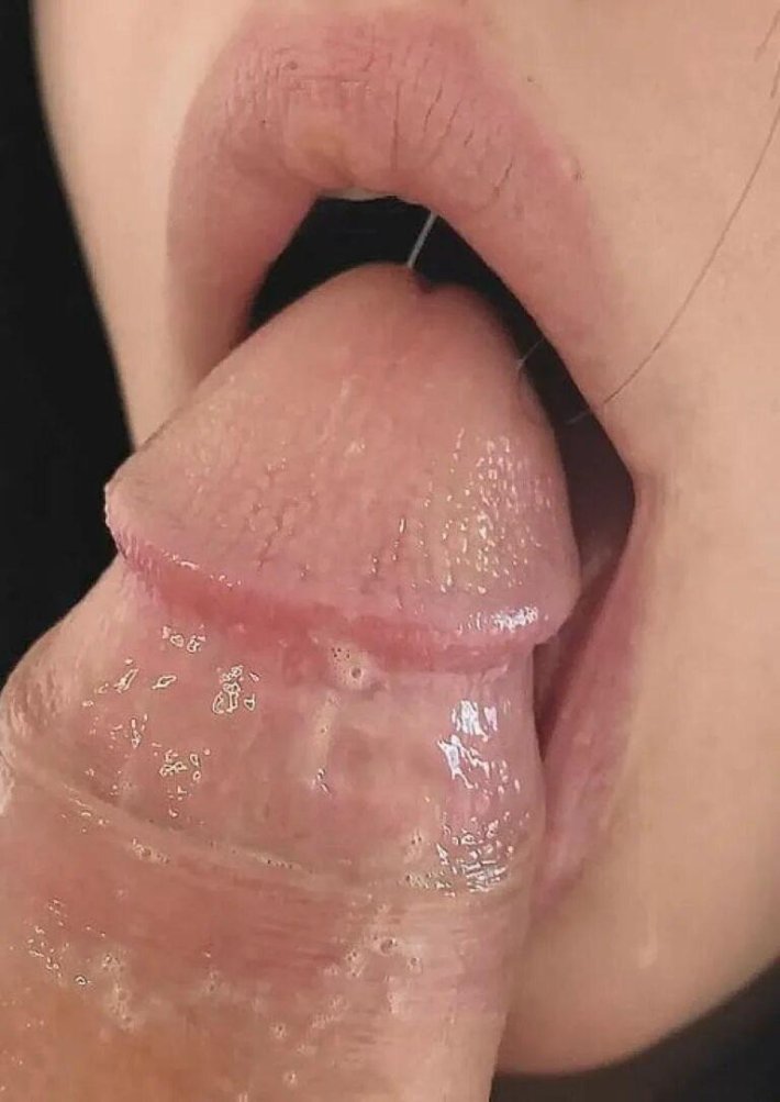 Красивый отсос крупным планом