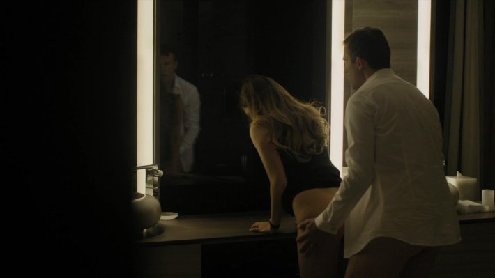 Райли Кио в эротических фильмов