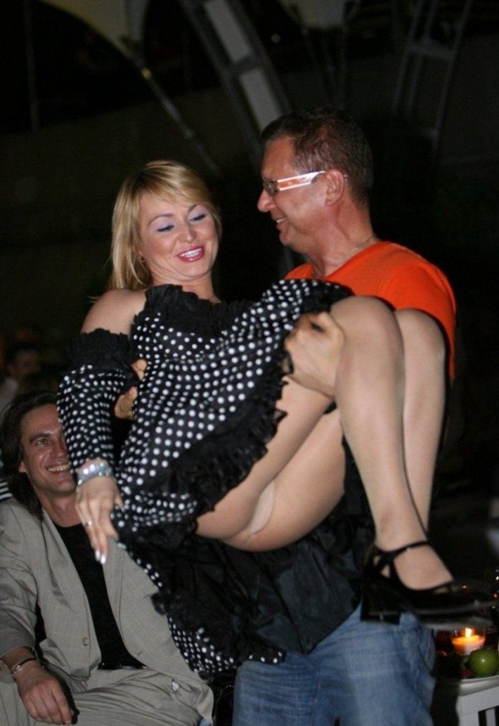 Звезды эстрады без трусов