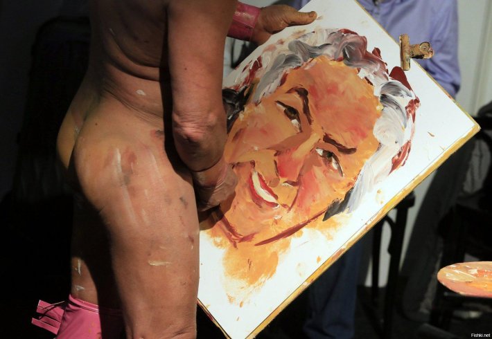 Рисование картин членом