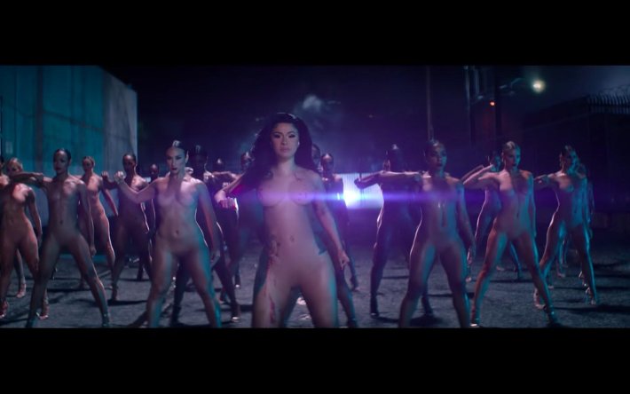 Музыкальные группы с обнаженкой