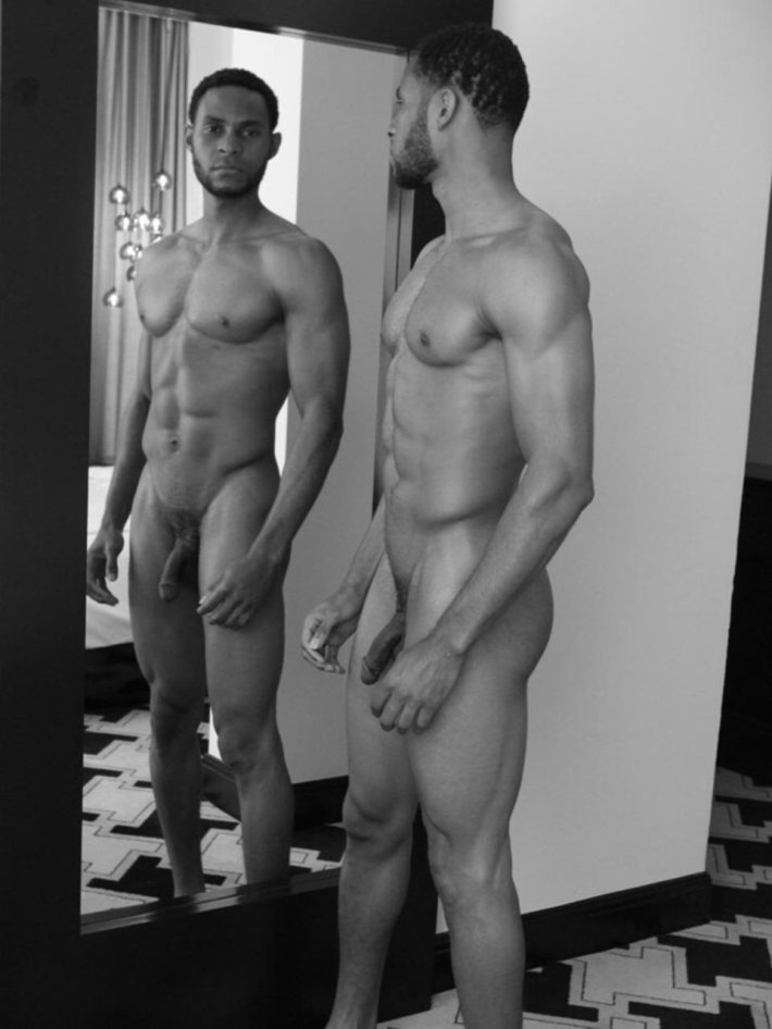 Nude men Shower Black White