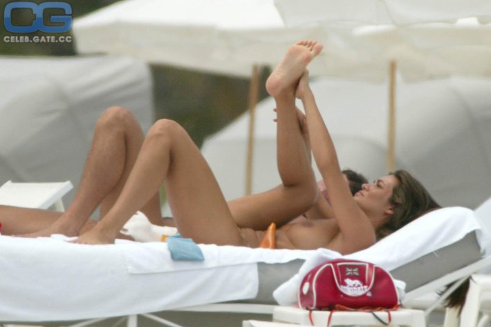 Клаудиа галанти (claudia galanti) топлес