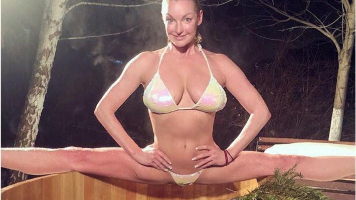 Анастасия волочкова шпагат