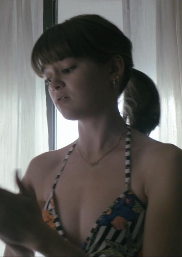 Сиэра браво в сериале уэйн