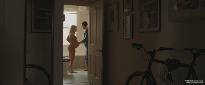 Эротическая сцена