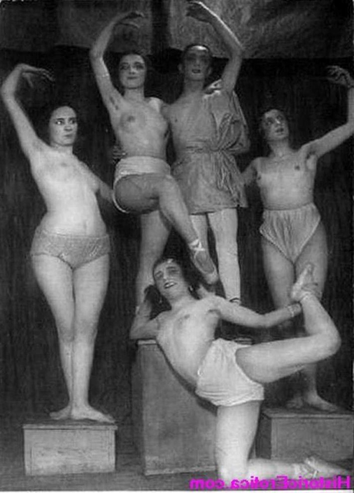 Эротические ретро спектакли