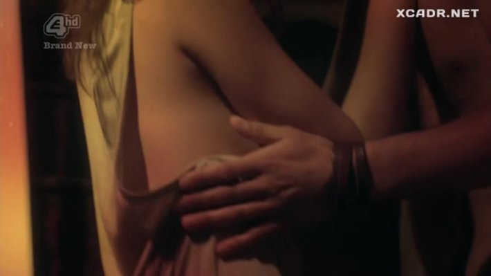 Кая Скоделарио фото голая