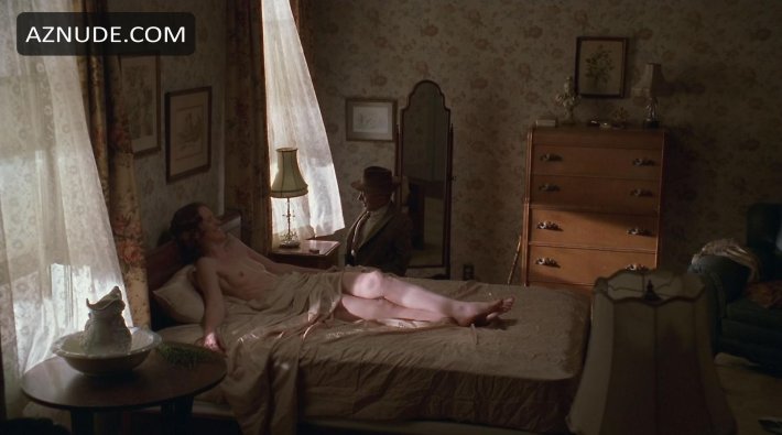 Хелен МАККРОРИ эротические сцены