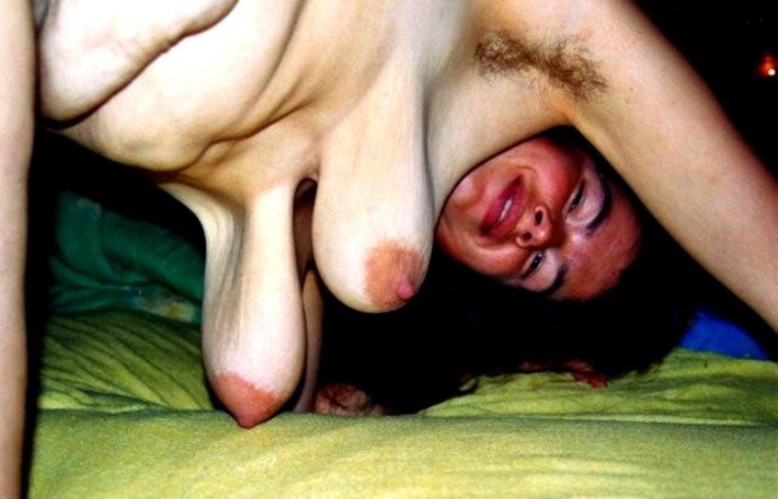 Огромные обвисшие сиськи