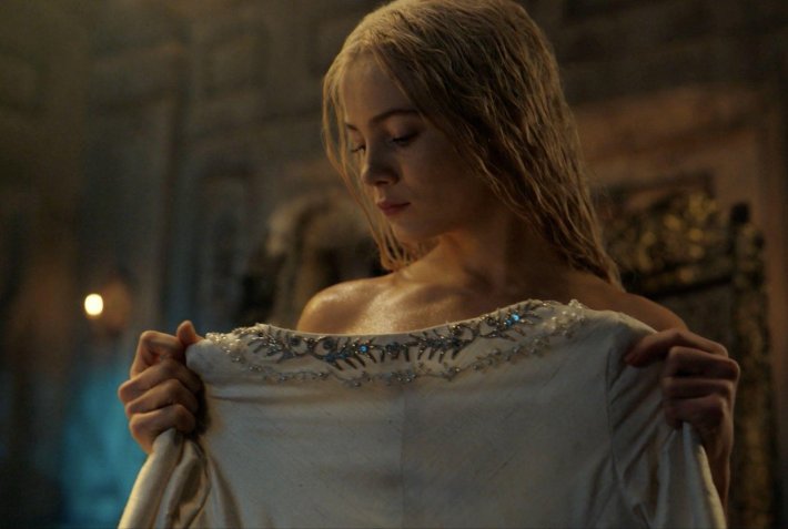 Freya Allan Lily James