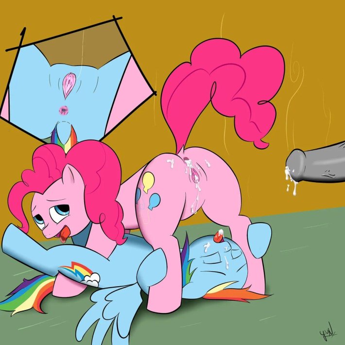 Рейнбоу Дэш и Пинки Пай xxx