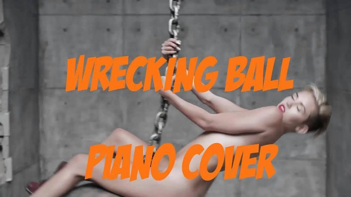 Майли Сайрус голая в клипе