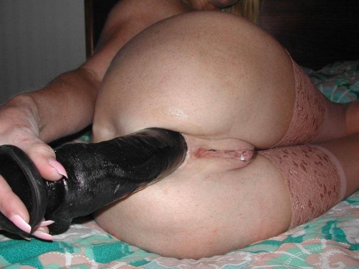 Анальный фистинг большими предметами