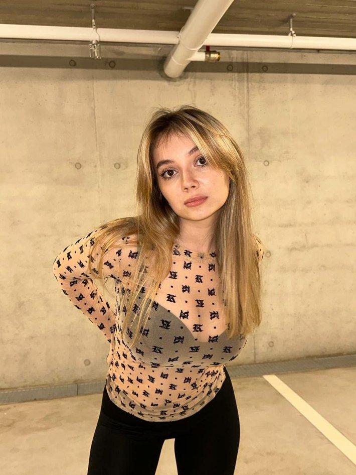 Бобриха Алена