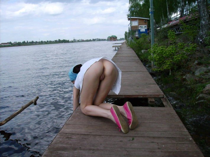 Девки без трусов частное