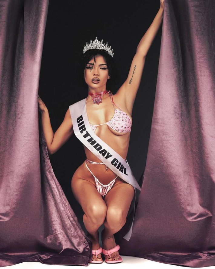 Валя карнавал горячие фото