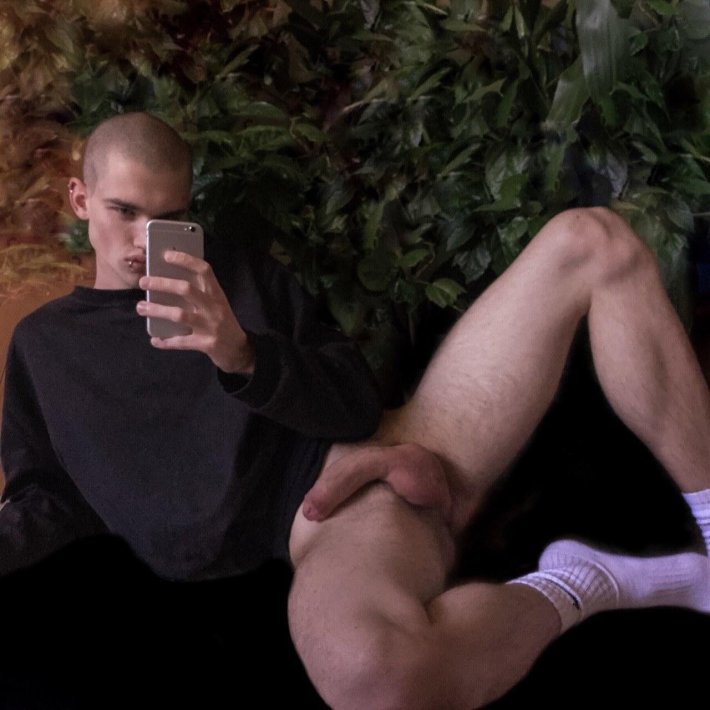 Порноактер Кирилл Воронин