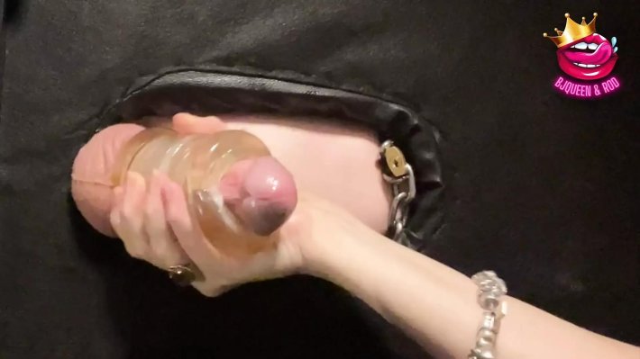 Kumwithme outdoors Fleshlight Spin Milks my hard cock