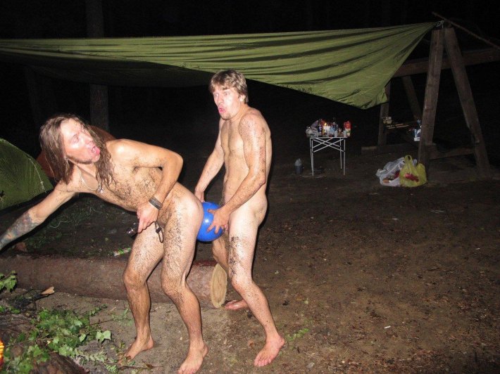 Прикольные голые парни