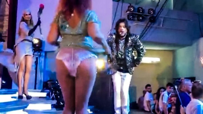 Подтанцовка Наташи королевой