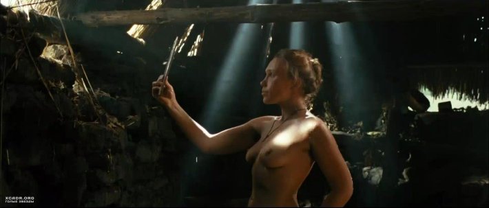 Актриса Дарья Екамасова ню