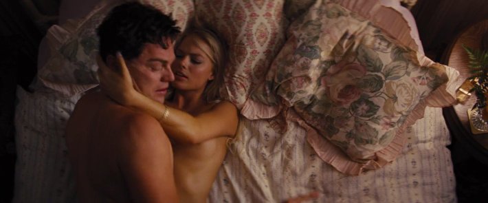 Марго Робби постельные сцены