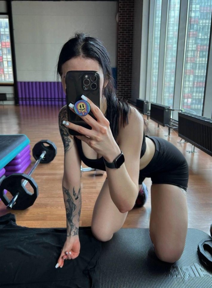 DOIIIUK стримеиша