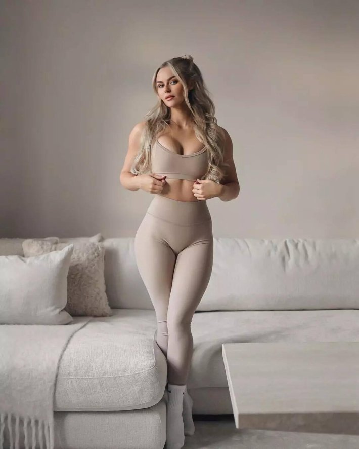 Анни нисторман шведская модель