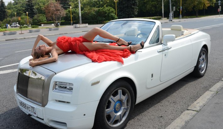 Роллс Ройс королевы