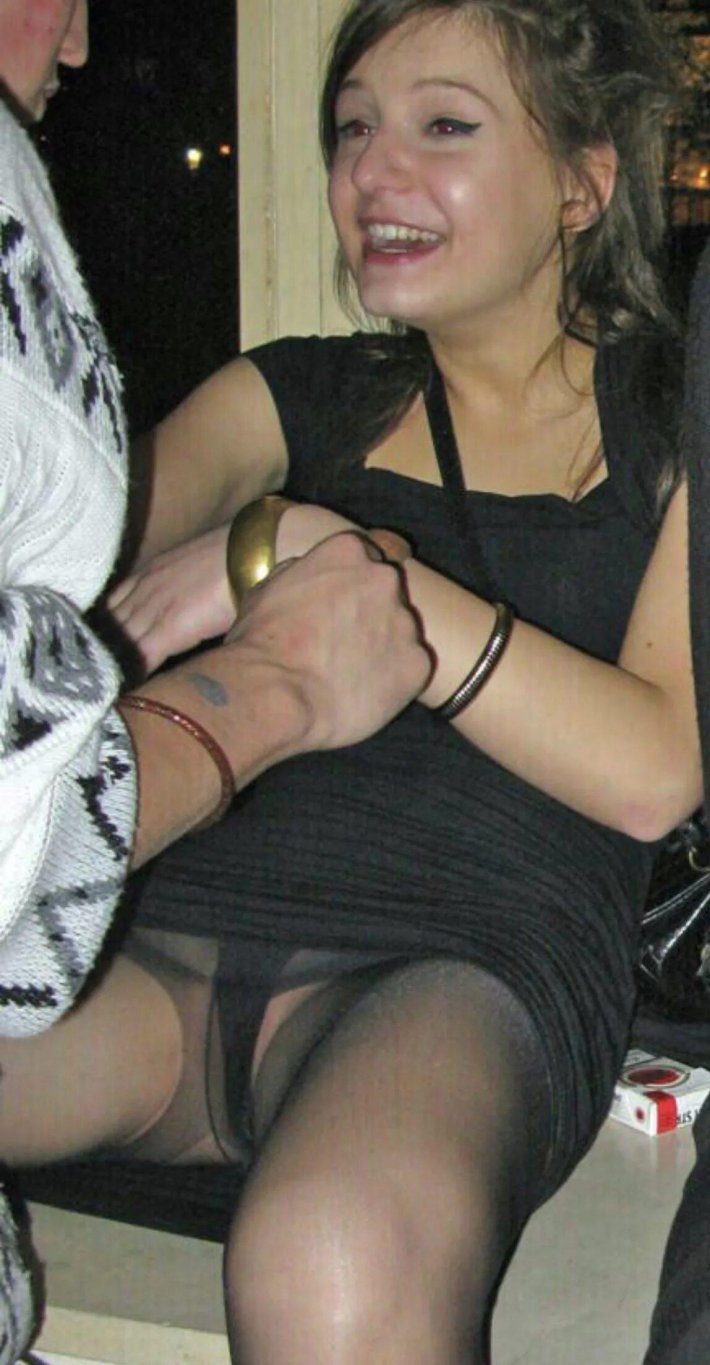 Без Нижнего белья случайные снимки