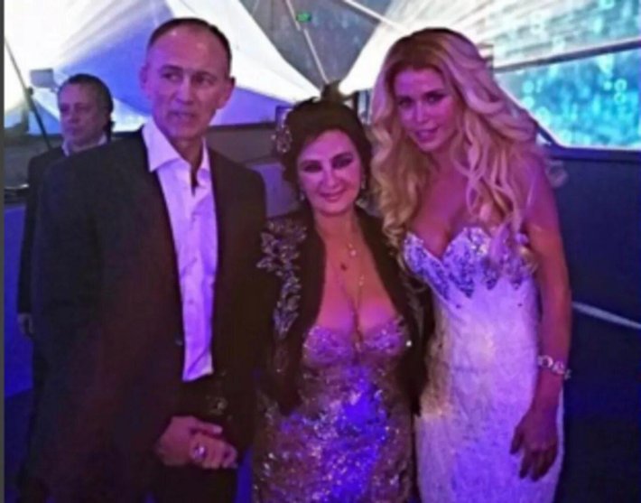 Ирина Винер-Усманова декольте