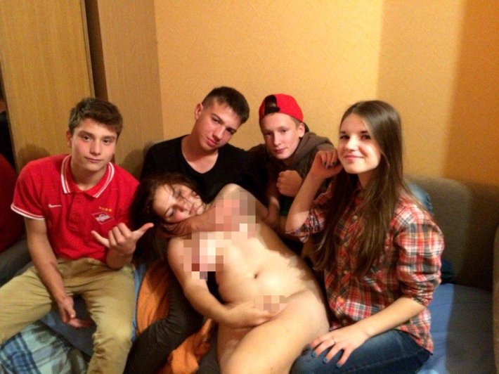 Псковские подростки надругались над